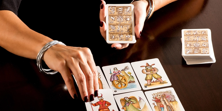 Things to consider making your own Tarot cards